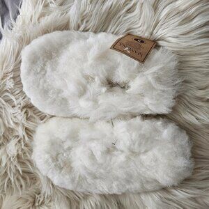 MANDINA Wool White Slippers Size 5